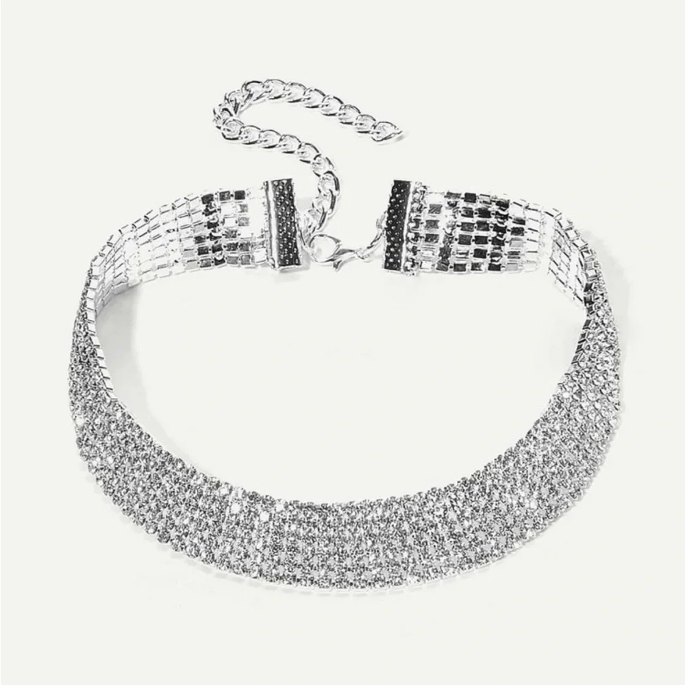 Sparkly Rhinestone Choker - Picture 2 of 9